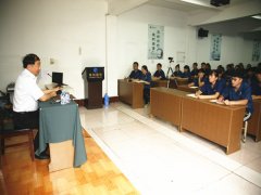 董事長王力民為新入職大學(xué)生講授職場(chǎng)第一課